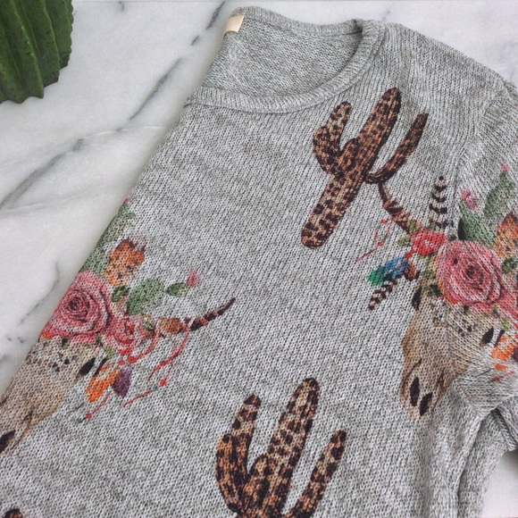 Bohemian Floral Longhorn Cow Skull Print Knit Top - Picture 3 of 8